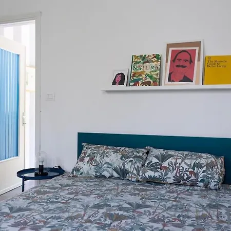 Appartement Casasassi, With Outdoor Living Space