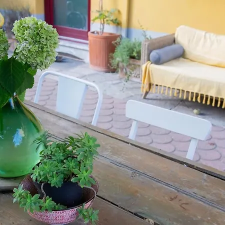 Casasassi, With Outdoor Living Space Turijn