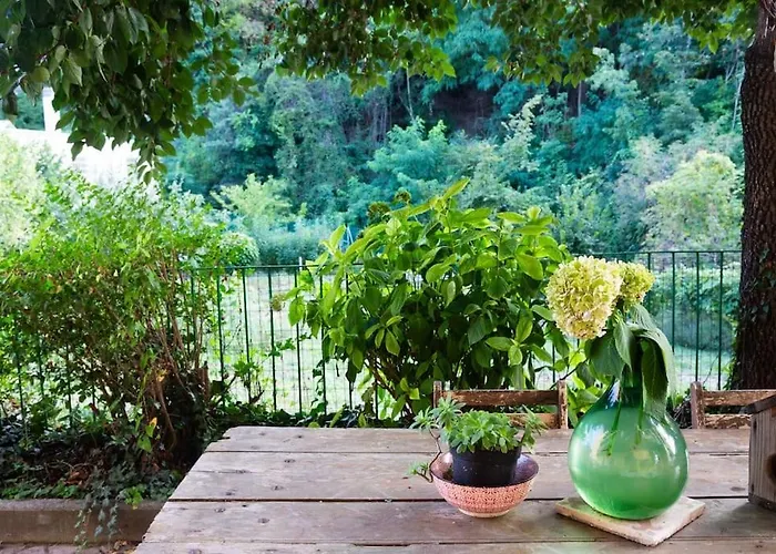 Casasassi, With Outdoor Living Space Appartement *