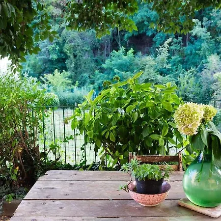 Casasassi, With Outdoor Living Space Апартаменты *